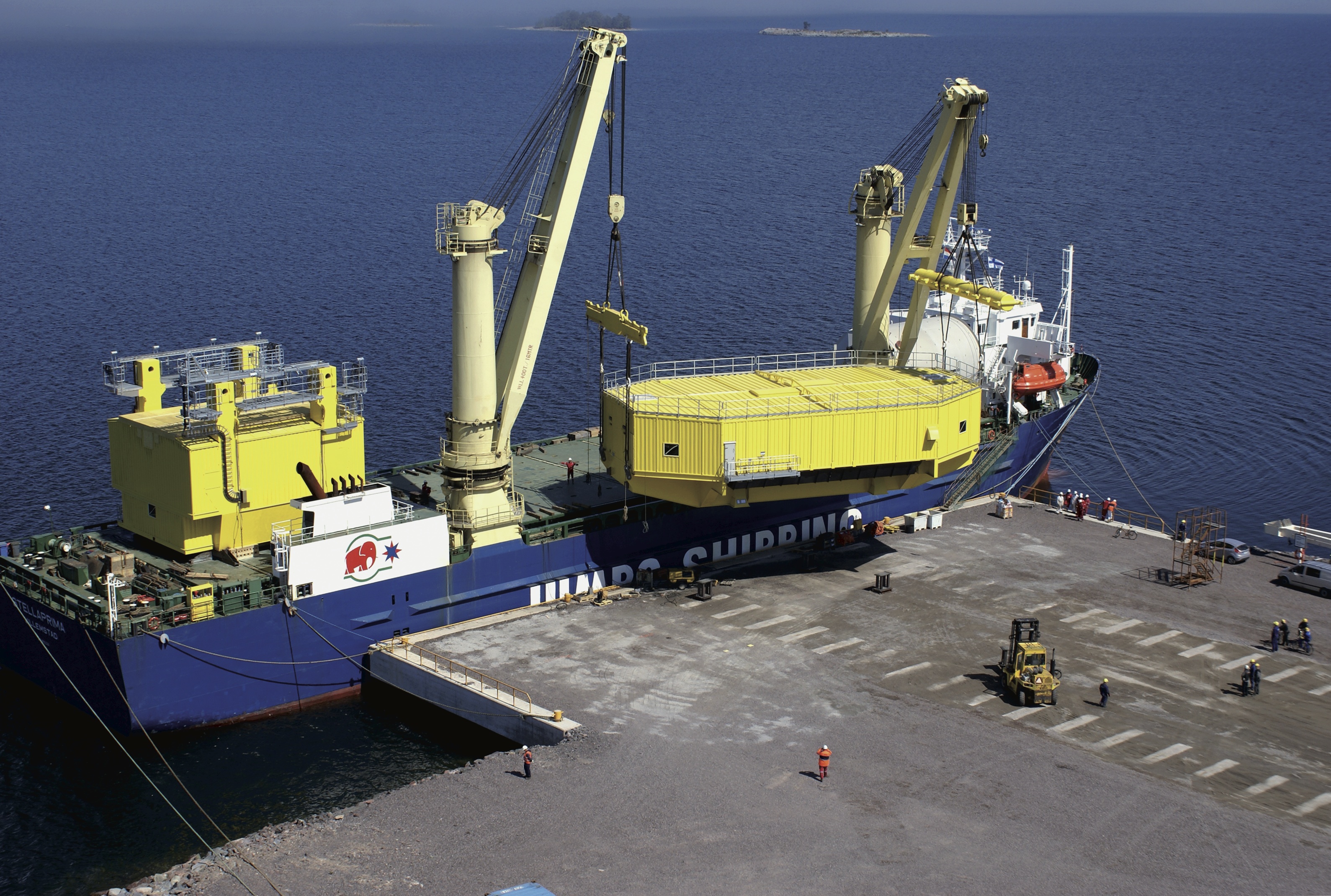 Goliath Gantry Crane Delivery Concept