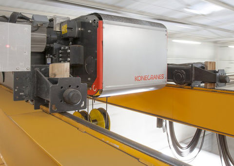 Five benefits to using remote monitoring with your overhead cranes image