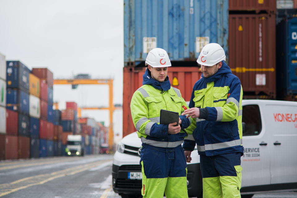 Service technicians at Klaipeda port