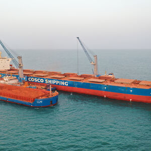Konecranes Gottwald Crane-on-Barge.jpg