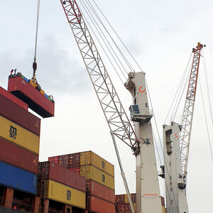 Konecranes MHC Model 7 Port of Lagos.jpg