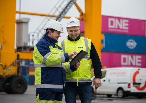 2 Port Services workers in Klaipeda