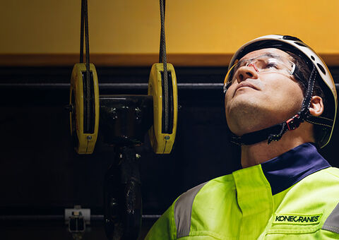 Konecranes technician
