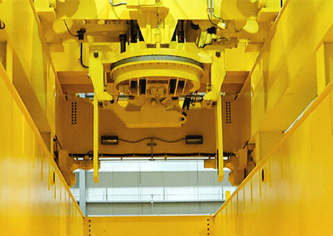 Nuclear cask crane