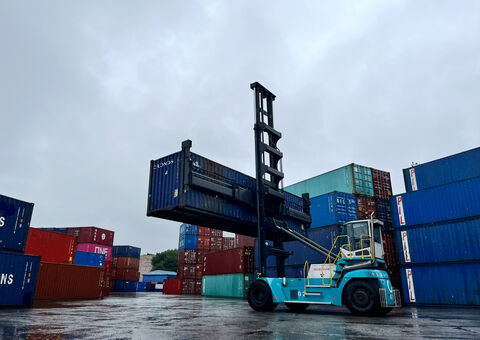 Liftace empty container handlers_banner_image