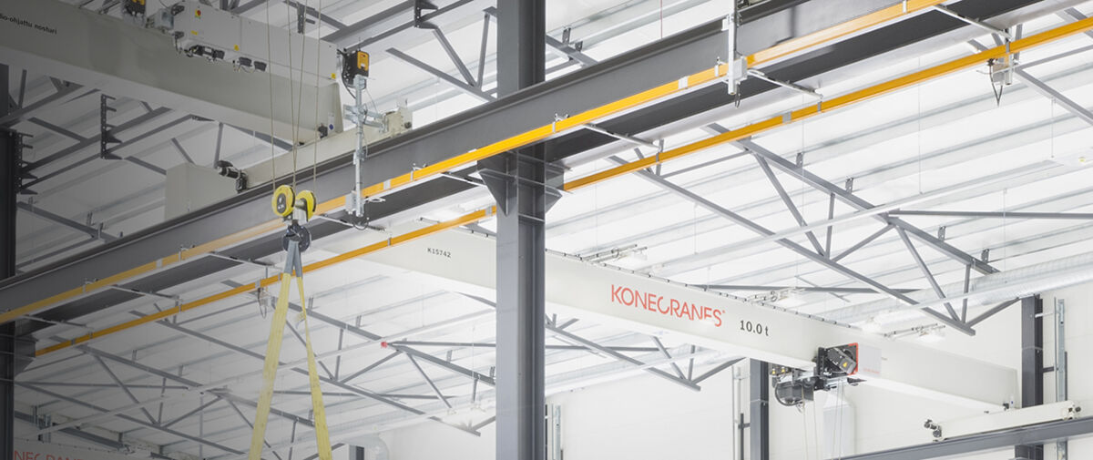 Steel structure of crane