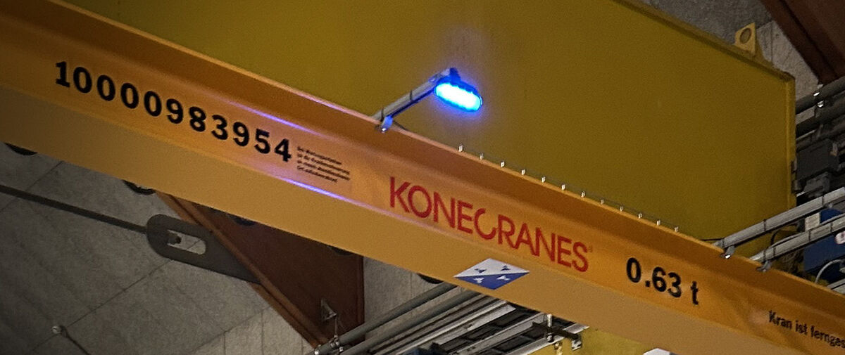 Line safety lights on crane