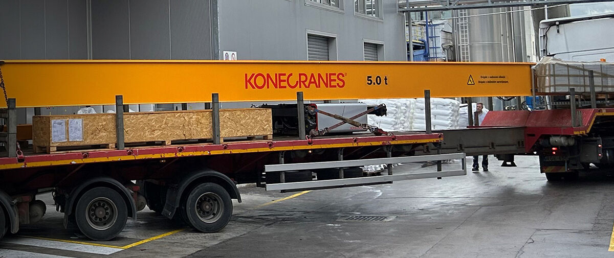 Konecranes overhead crane on truck for shipping