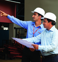 Konecranes expert consults with customer