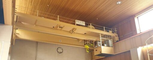 Overhead crane in SSE Powerstation